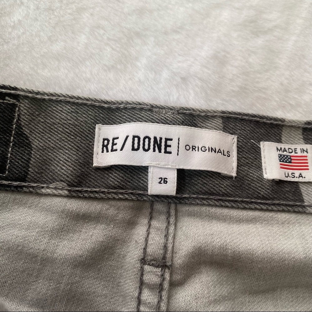 Re/Done High-Rise Raw Hem Buttonfly Camouflage Ankle Crop Jeans 26 - Picture 3 of 7